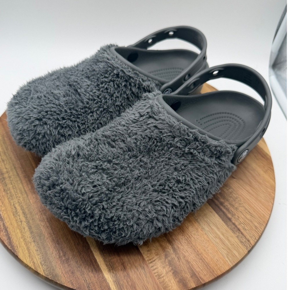 Crocs Classic Men's 7 Women's 9 Fuzz Mania Clog Charcoal Grey Furry 0495